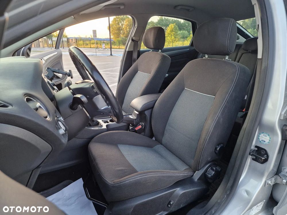 Ford Mondeo 1.6 T Titanium - 23