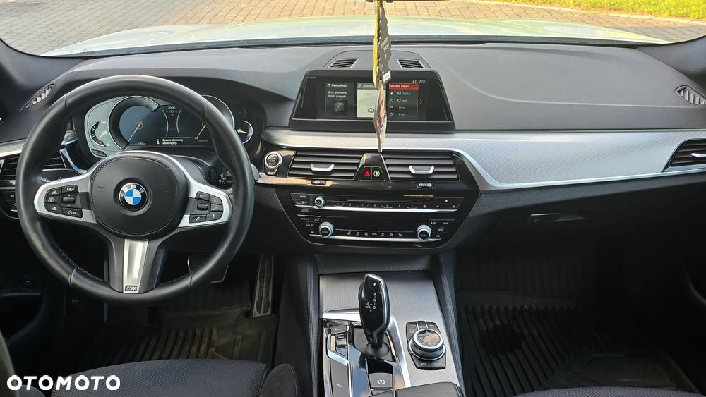 BMW Seria 5 520d Efficient Dynamics M Sport sport - 15