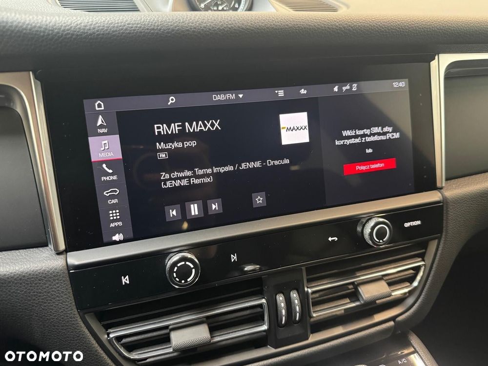 Porsche Macan - 23
