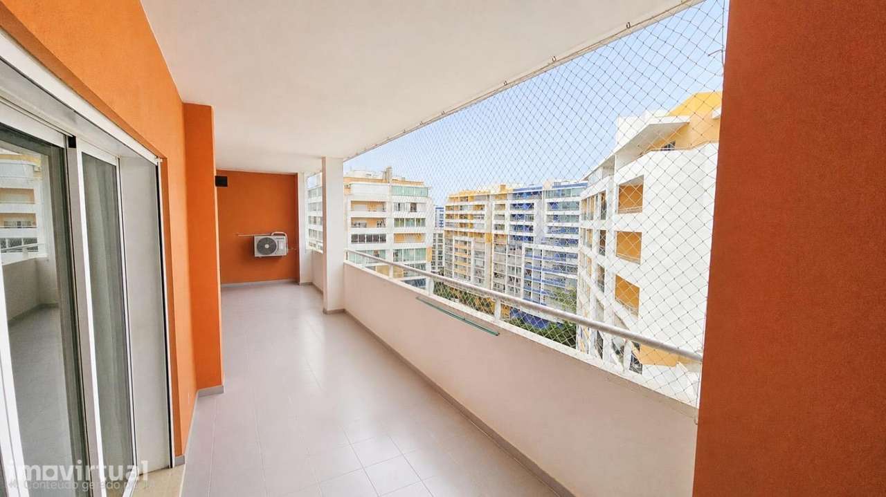 T2 de áreas generosas com piscina e garagem no Alto do Quintão,... - Grande imagem: 3/15