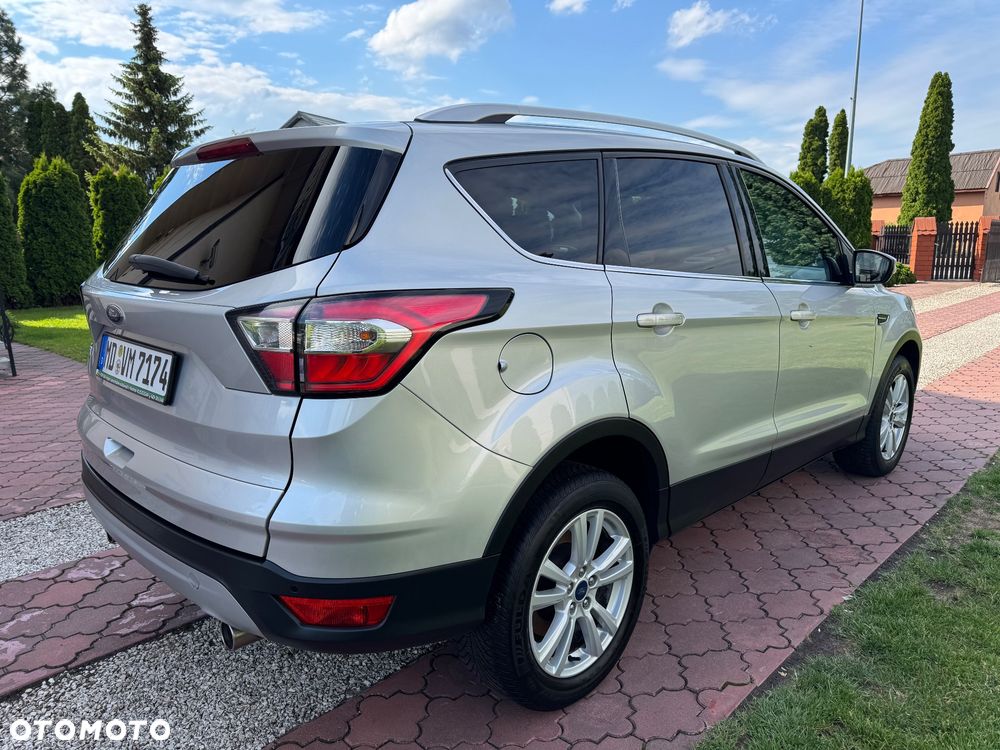 Ford Kuga 1.5 TDCi FWD Titanium - 10
