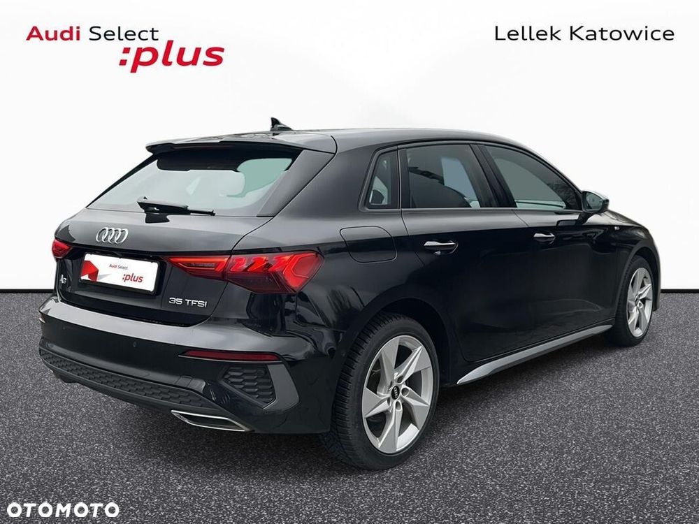 Audi A3 Sportback - 4