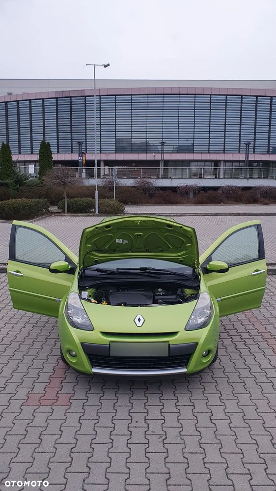 Renault Clio 1.2 16V Dynamique - 10