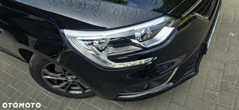 Renault Megane ENERGY TCe 140 EDC LIMITED - 23