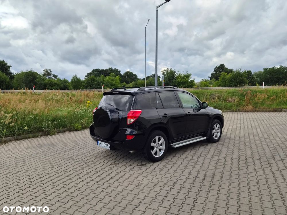 Toyota RAV4 2.0 VVT-i Prestige - 4