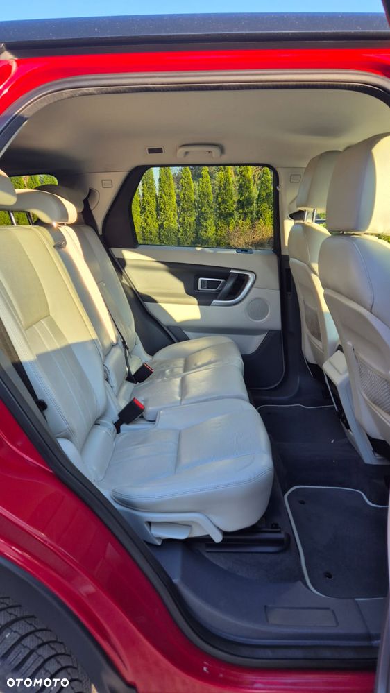 Land Rover Discovery Sport 2.0 TD4 HSE Luxury - 9