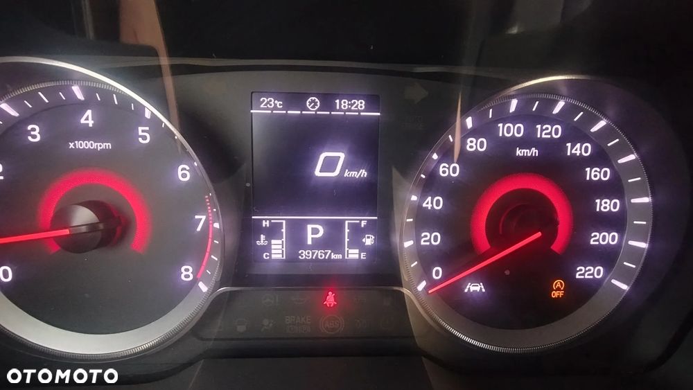 SsangYong/KGM Tivoli 1.5 T-GDI 4WD Automatik Onyx - 27