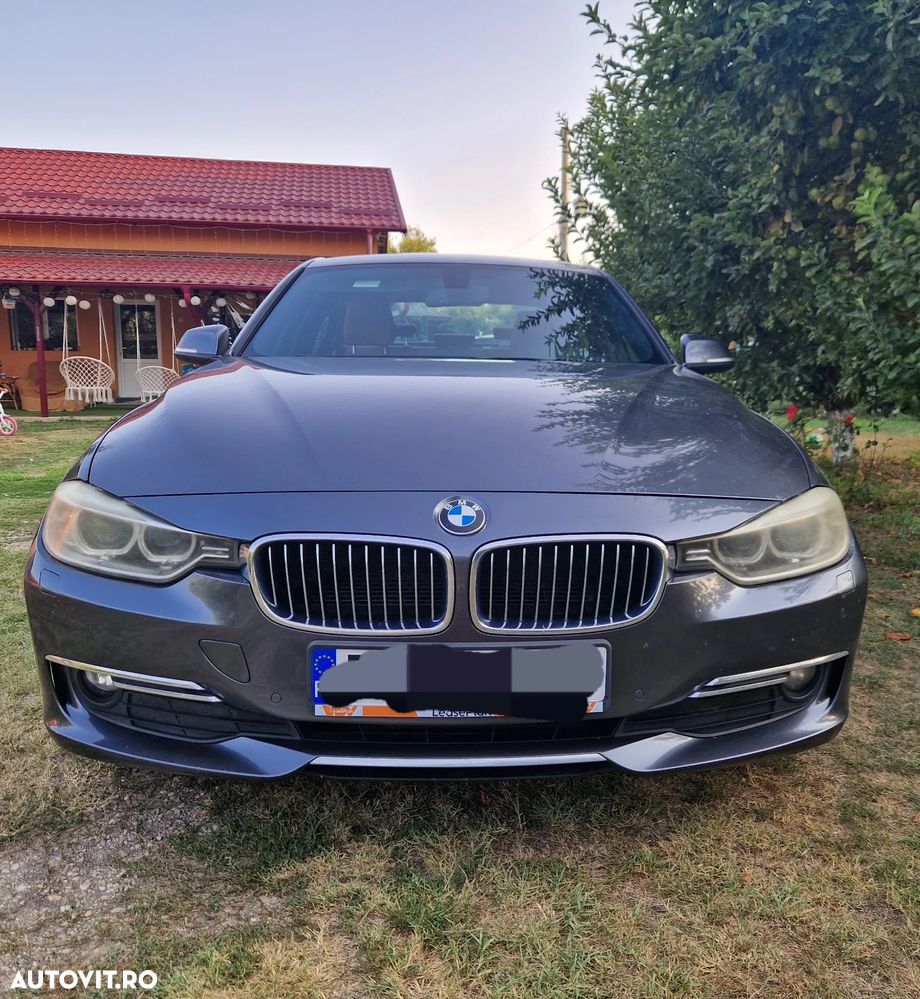 BMW Seria 3 318d Touring Luxury Line - 1