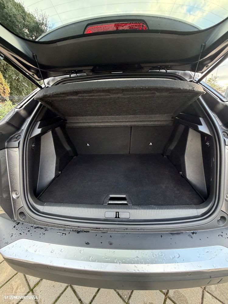 Peugeot 2008 1.5 BlueHDi Allure Pack EAT8 - 16