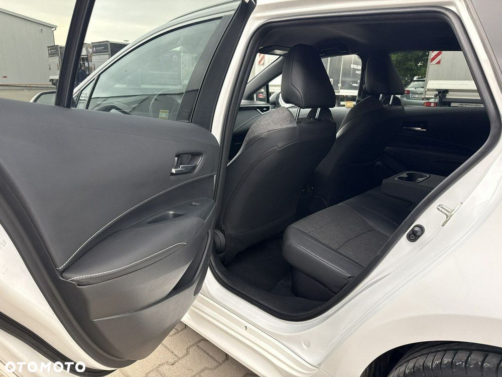 Toyota Corolla 2.0 Hybrid Comfort - 14
