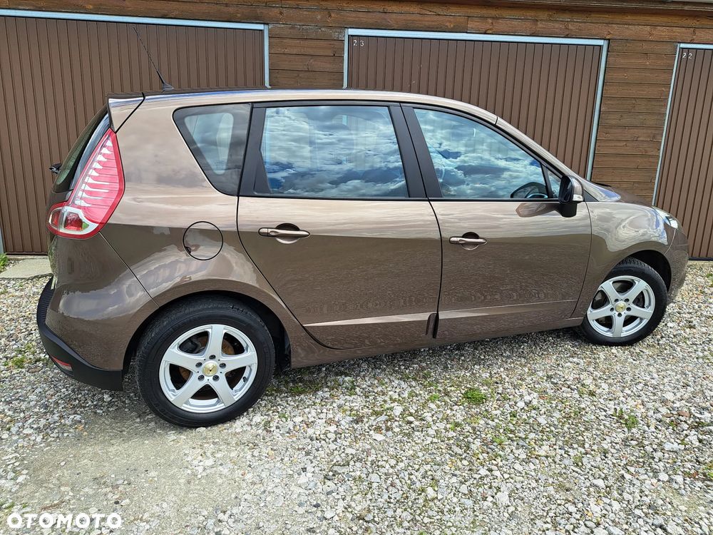 Renault Scenic 1.6 16V Expression - 16