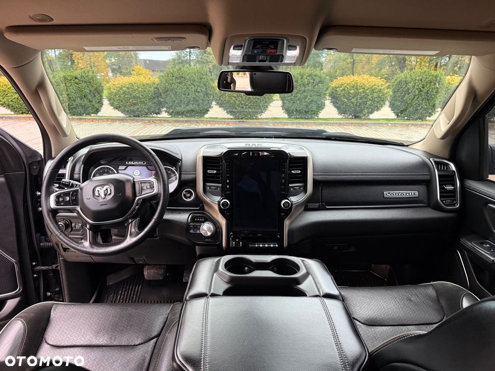 Dodge RAM 5.7 4x4 - 14