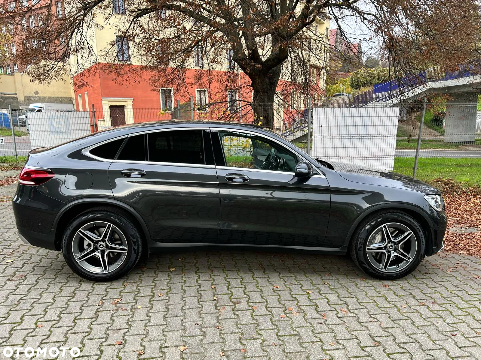 Mercedes-Benz GLC Coupe 200 4-Matic - 2