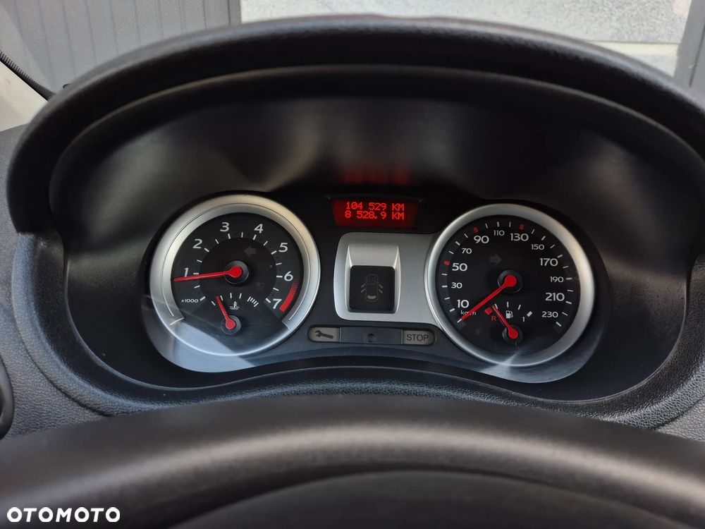 Renault Clio 1.2 16V Tech Run - 7