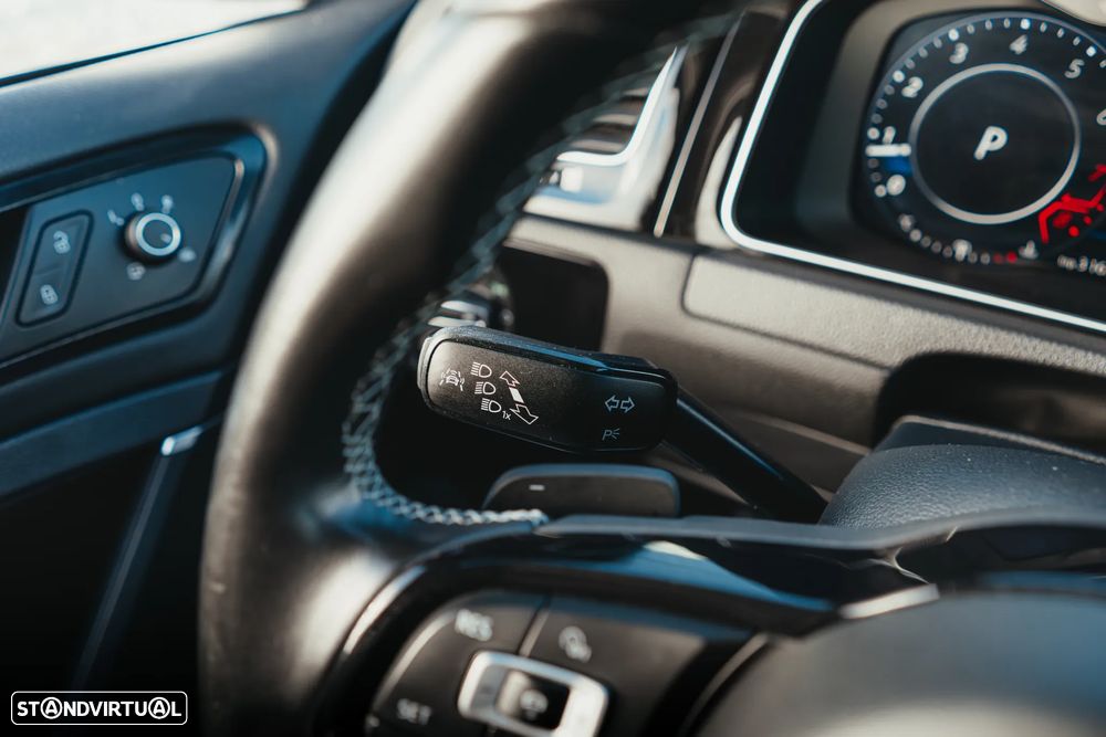 VW Golf 2.0 TSI R DSG - 22