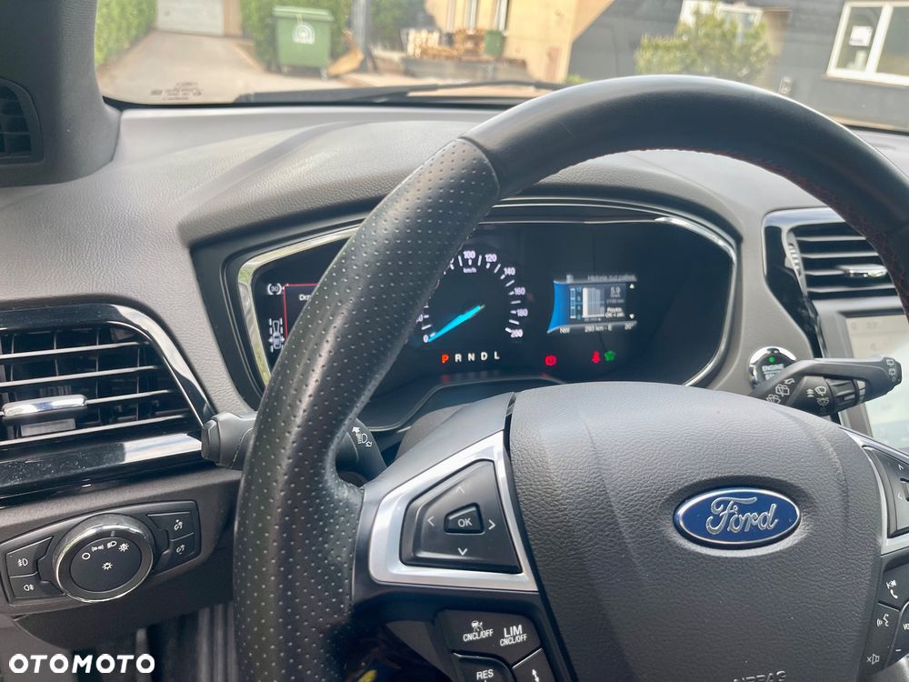 Ford Mondeo SW 2.0 Hybrid ST-Line Plus - 27