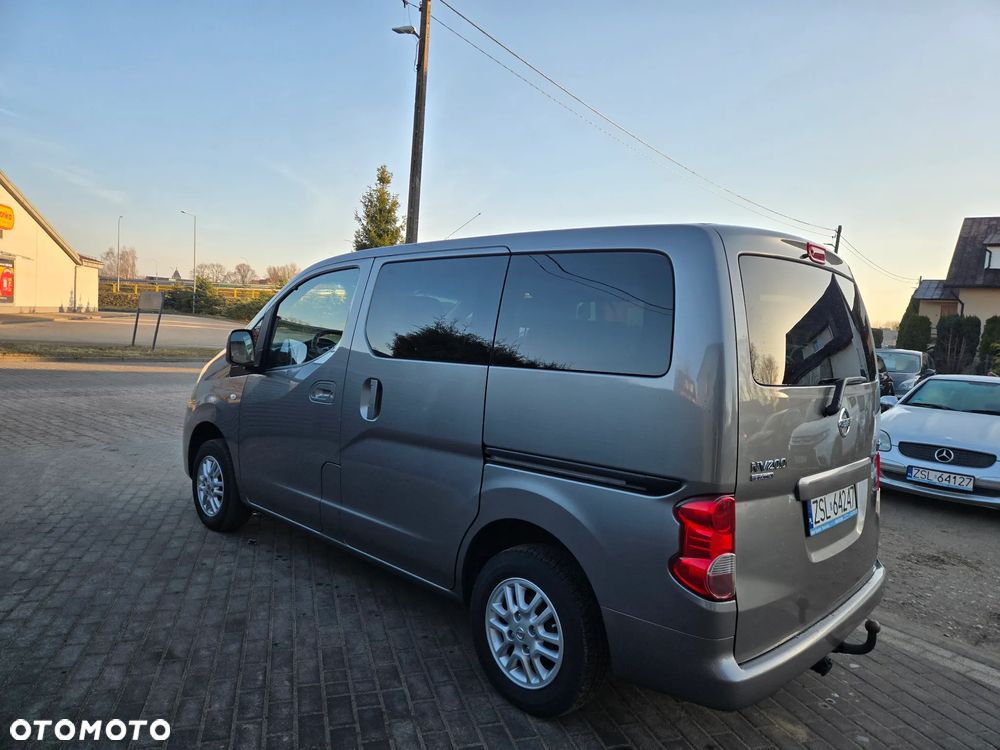 Nissan NV200 - 5