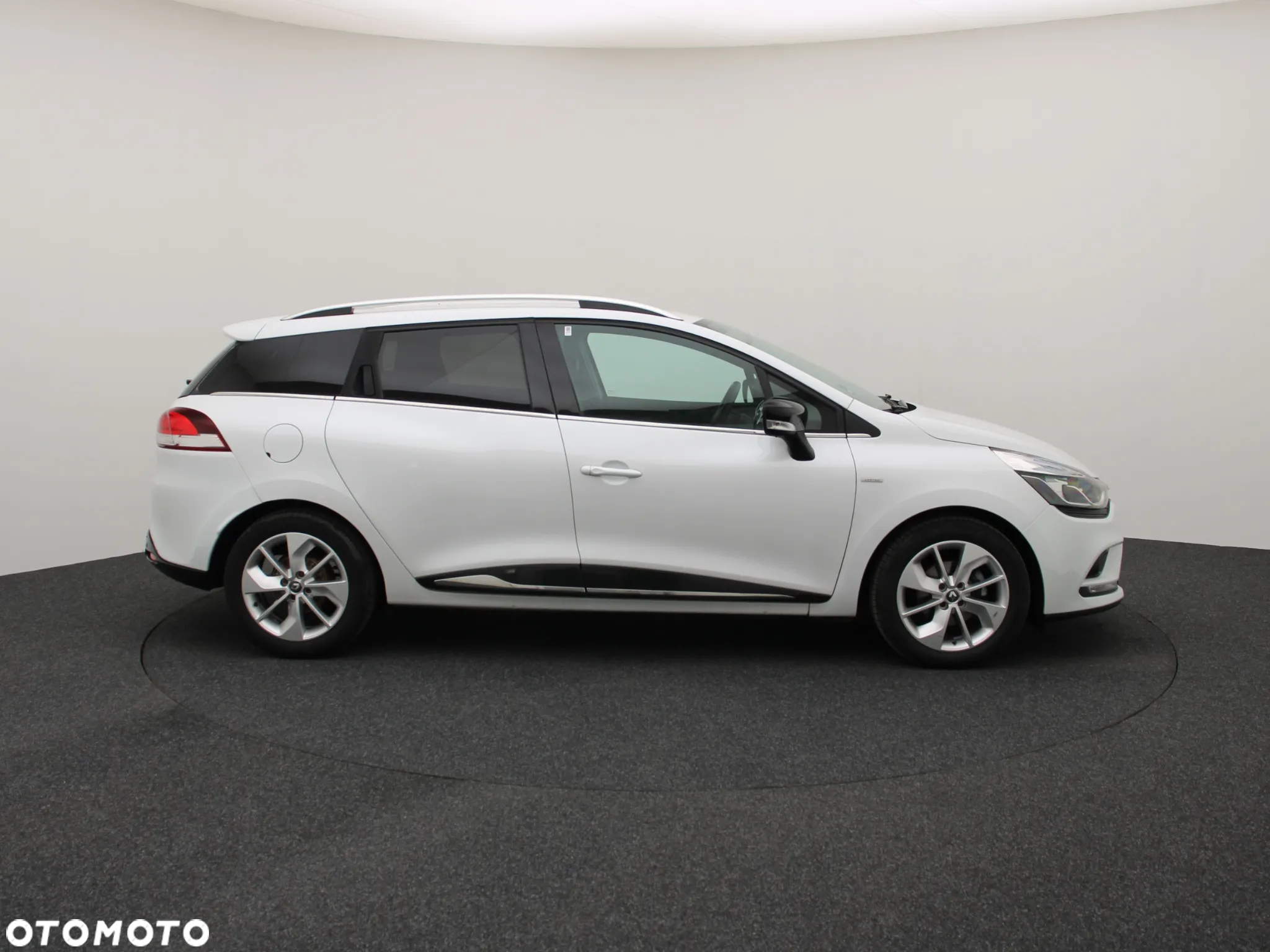 Renault Clio (Energy) dCi 90 Start & Stop LIMITED - 9