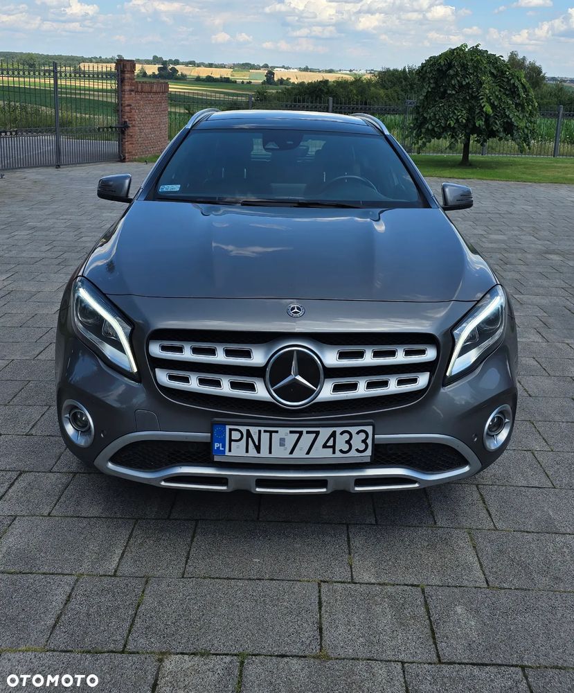 Mercedes-Benz GLA 220 4-Matic - 1