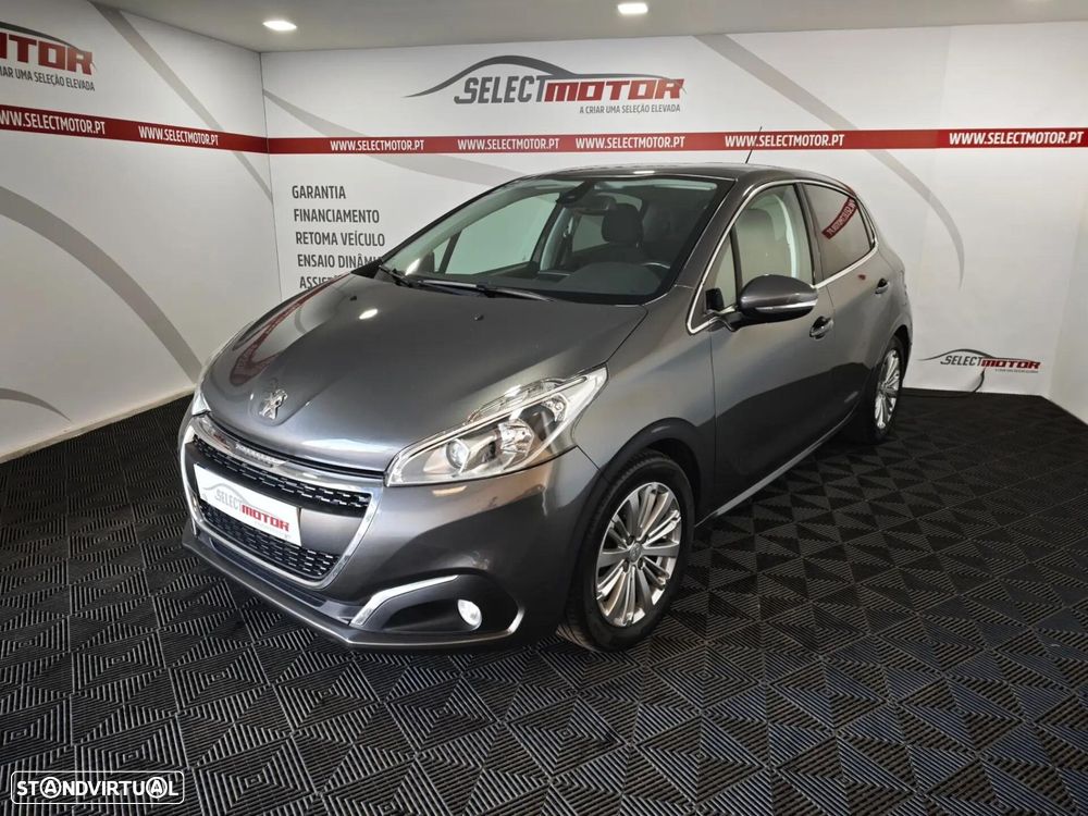 Peugeot 208 1.2 PureTech Allure - 2
