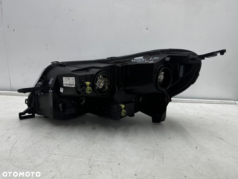 Lampa reflektor Toyota ProAce Expert Jumpy Scudo Ulysse Vivaro C Life 23r.- LIFT EU prawa przednia E - 15