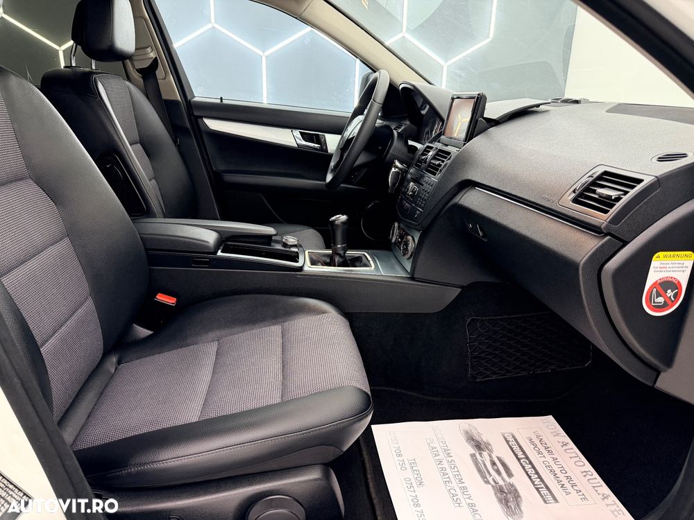 Mercedes-Benz C 220 CDI DPF (BlueEFFICIENCY) Avantgarde - 15