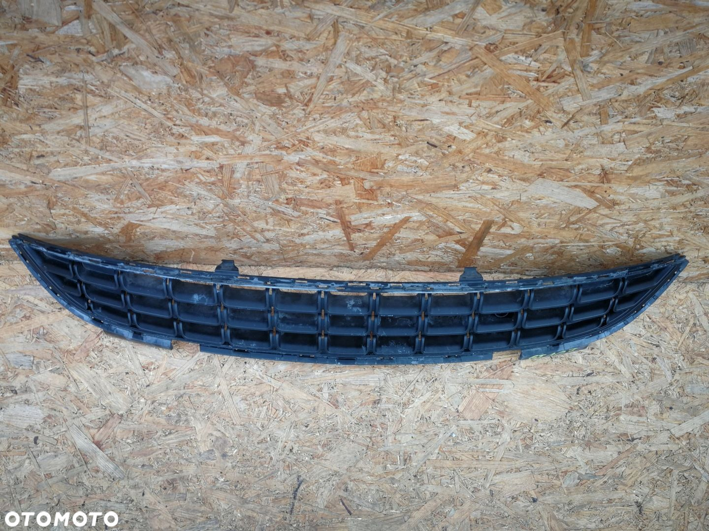 OPEL CORSA D LIFT 11- ATRAPA KRATKA DOLNA GRILL ZDERZAKA PRZÓD 13389555 - 2