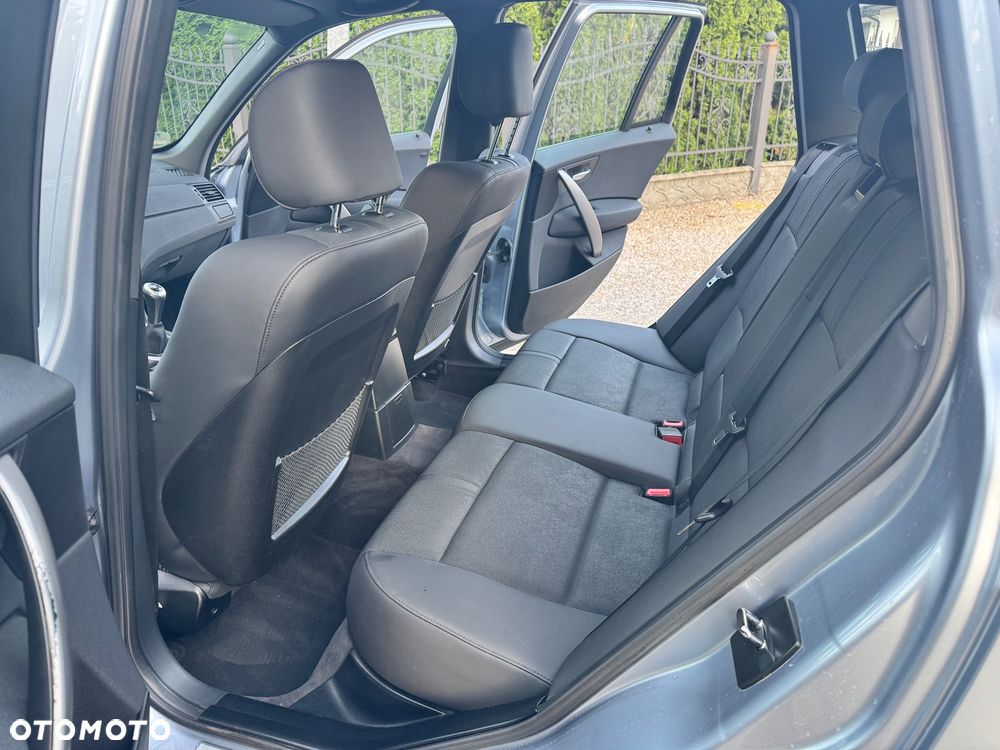 BMW X3 2.5i - 19