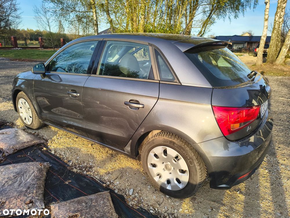 Audi A1 Sportback 1.0 TFSI ultra - 7