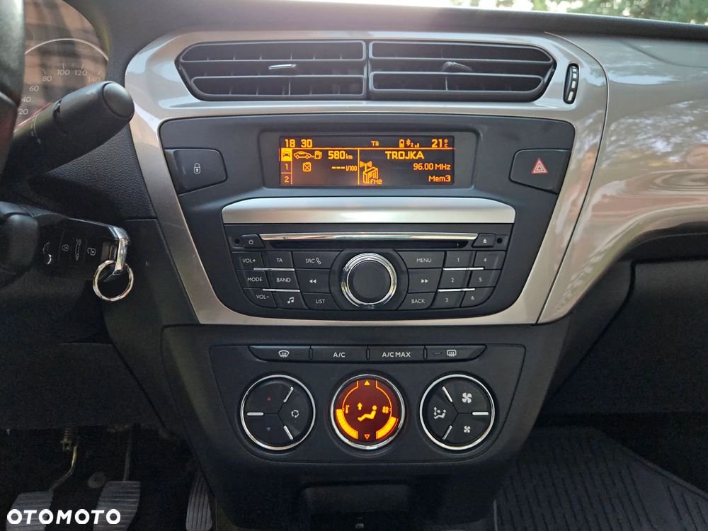 Citroën C-Elysée 1.2 VTi Exclusive - 19