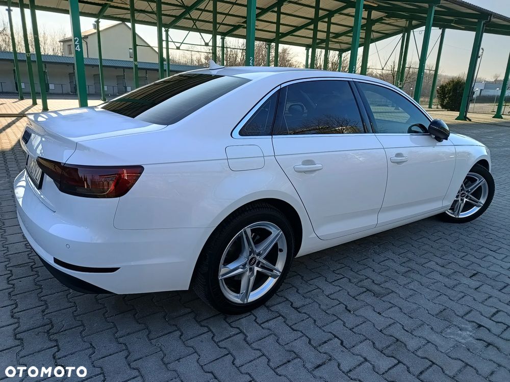 Audi A4 Limousine 2.0 TDI ultra - 4