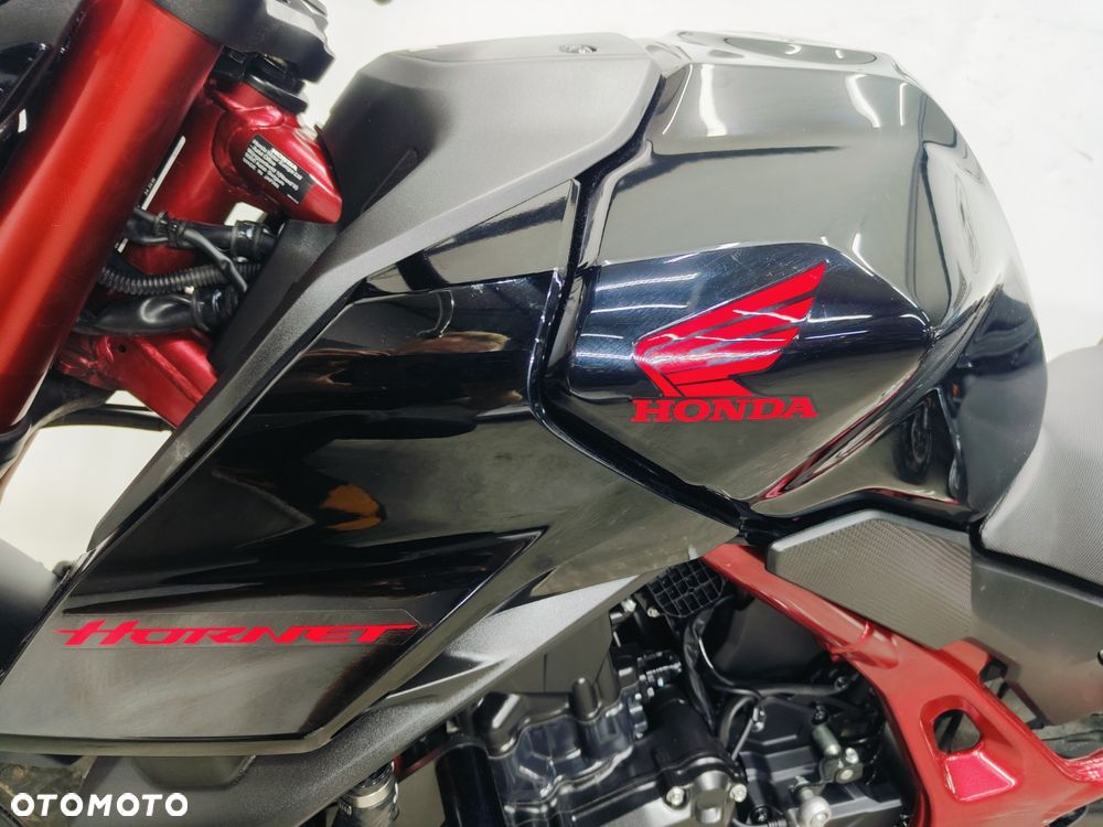 Honda Hornet - 23