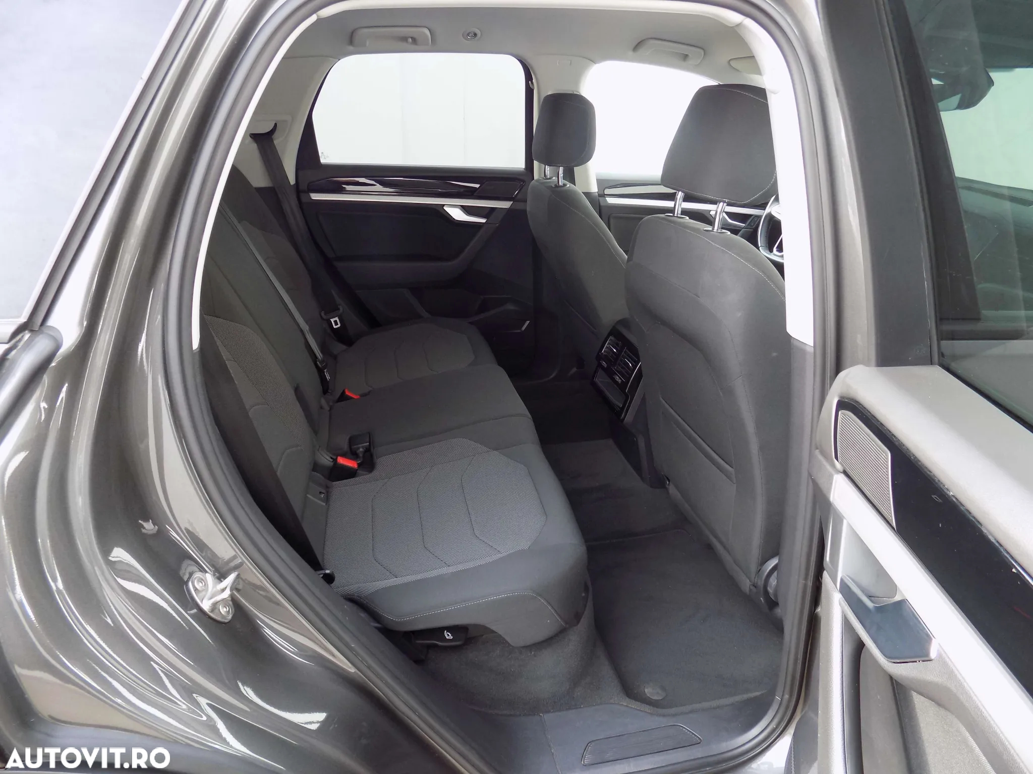 Volkswagen Touareg V6 TDI Style - 24