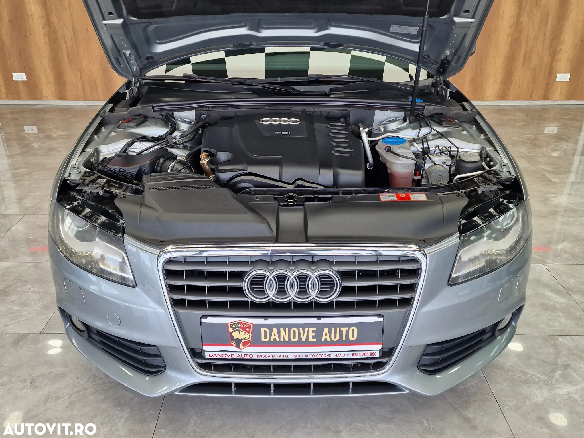 Audi A4 2.0 TDI B8 - 25