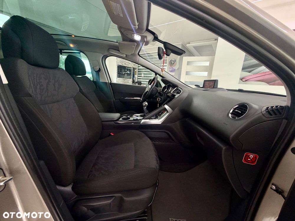 Peugeot 3008 1.6 Premium - 35