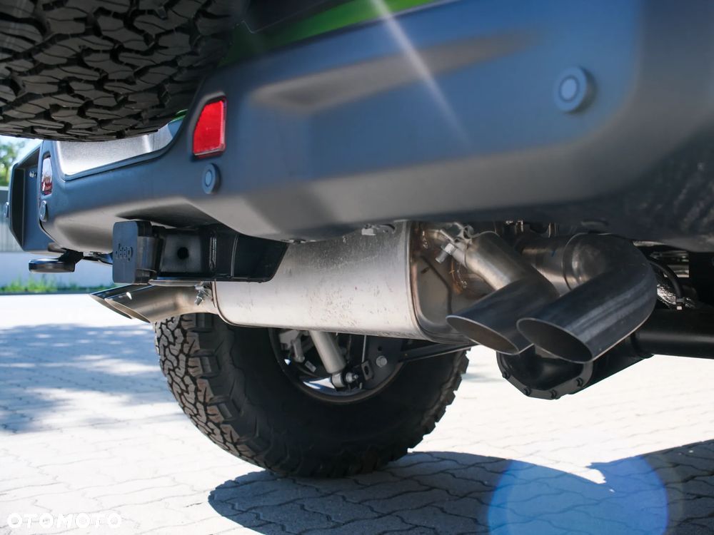 Jeep Wrangler - 17