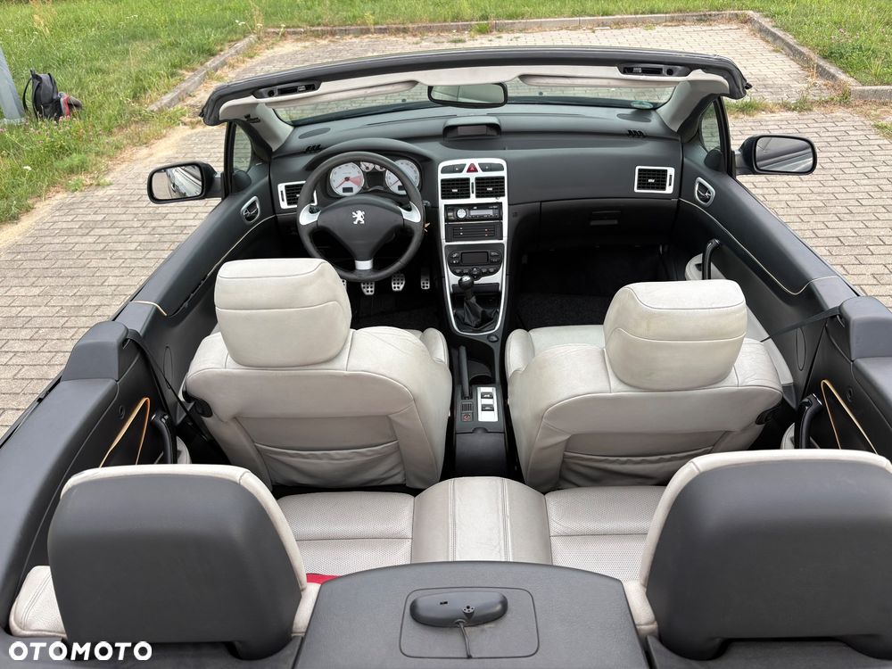 Peugeot 307 CC 1.6 Intense - 6