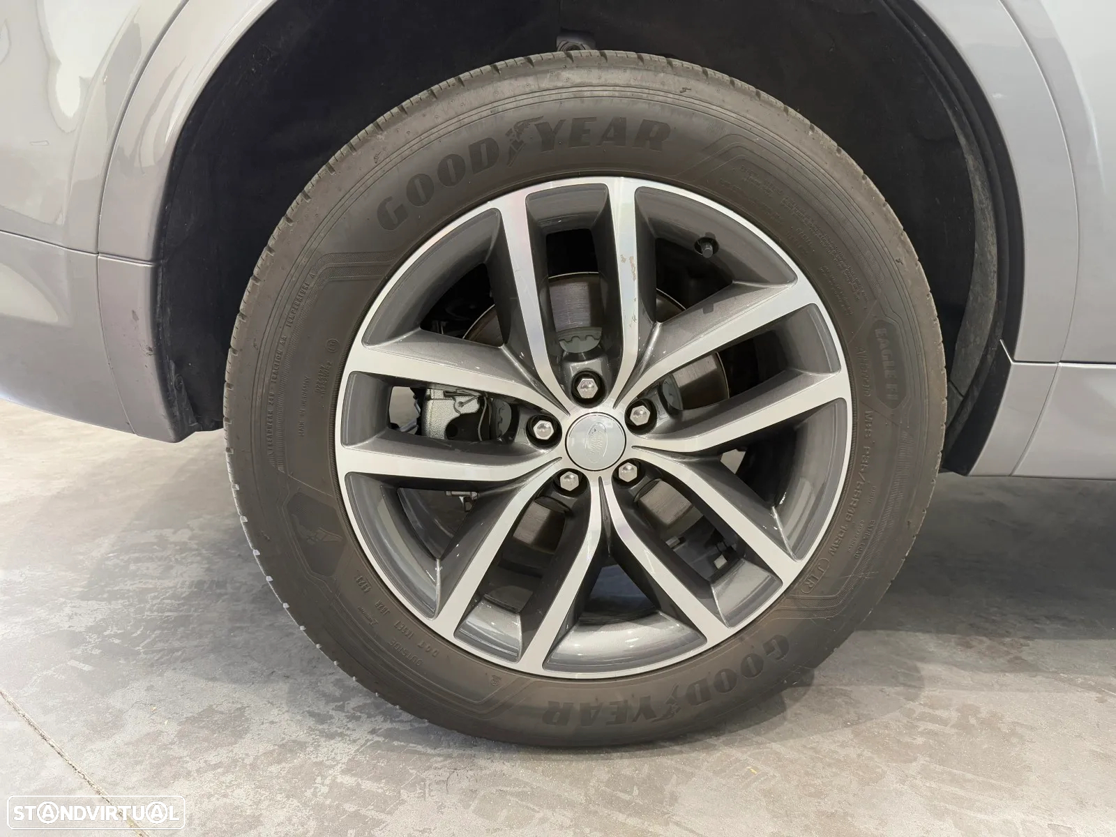 Land Rover Discovery Sport 1.5 I3 P270e AWD S - 8