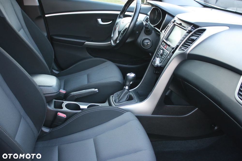 Hyundai i30 1.4 Style - 27