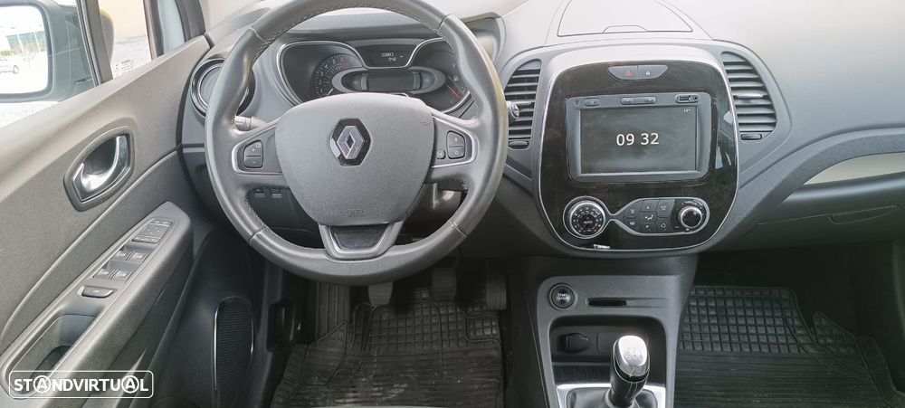Renault Captur - 3