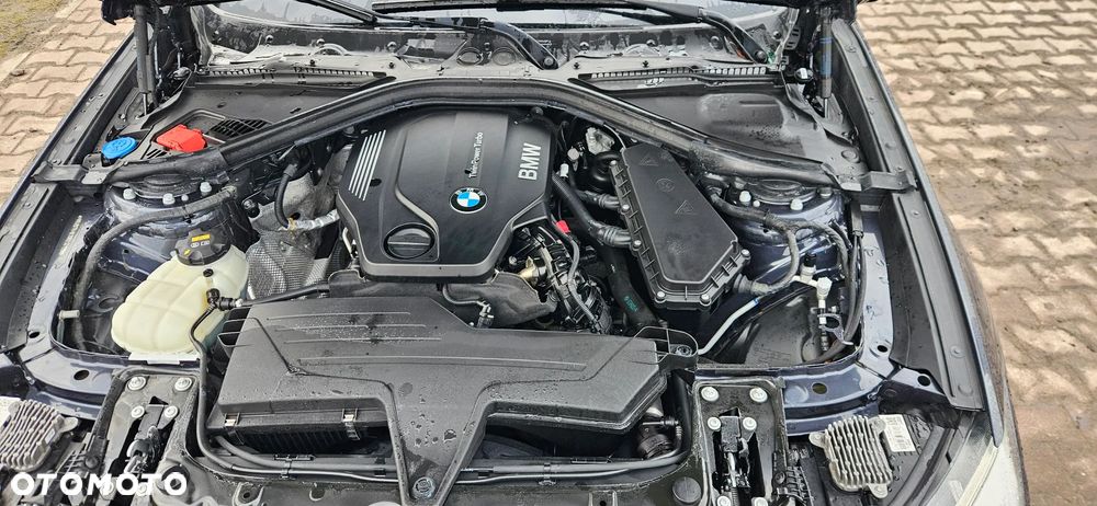 BMW 3GT 320d xDrive Sport-Aut Luxury Line - 18