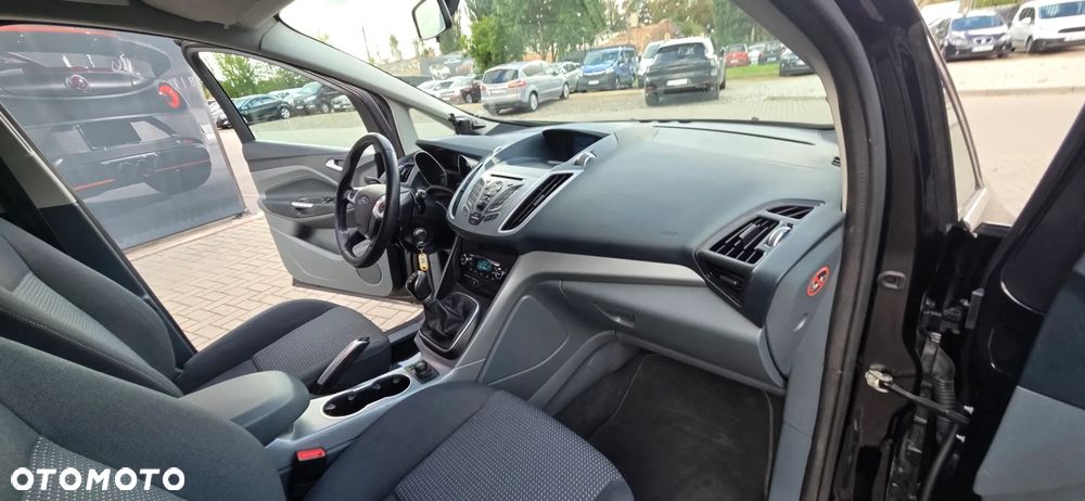 Ford C-MAX 1.6 Ti-VCT Titanium - 39