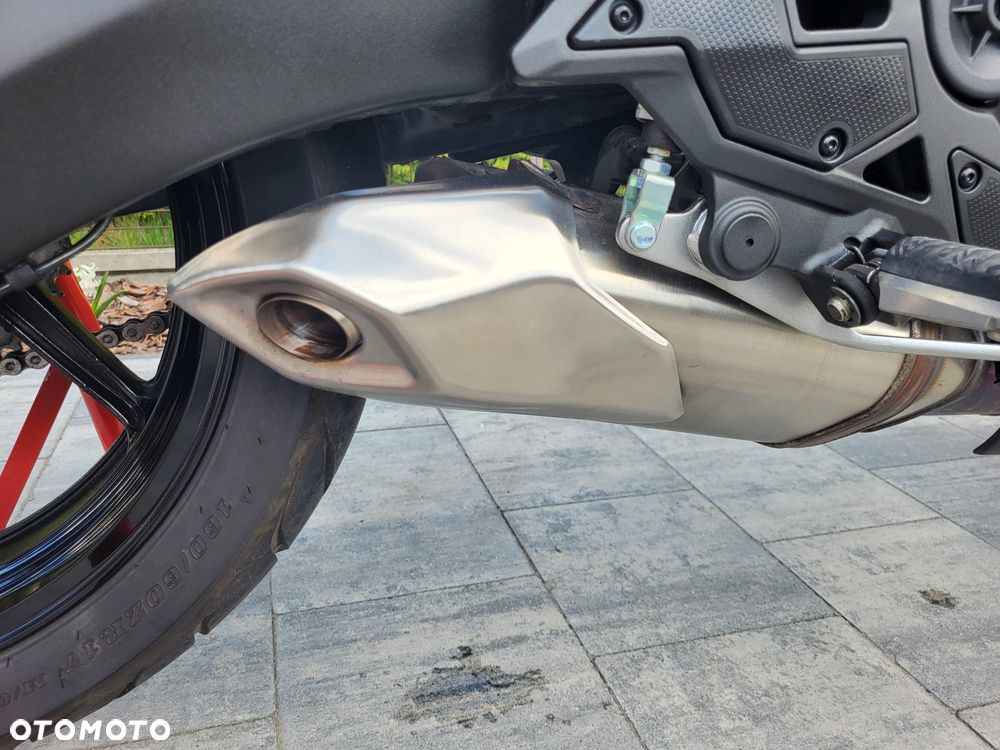 Kawasaki Versys 650 - 14