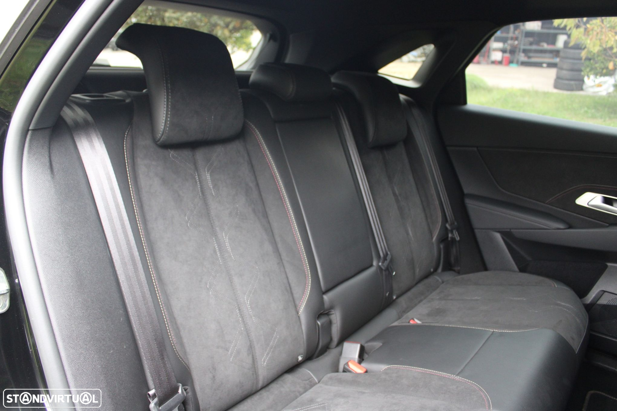 DS DS7 Crossback E-Tense Performance Line EAT8 - 38