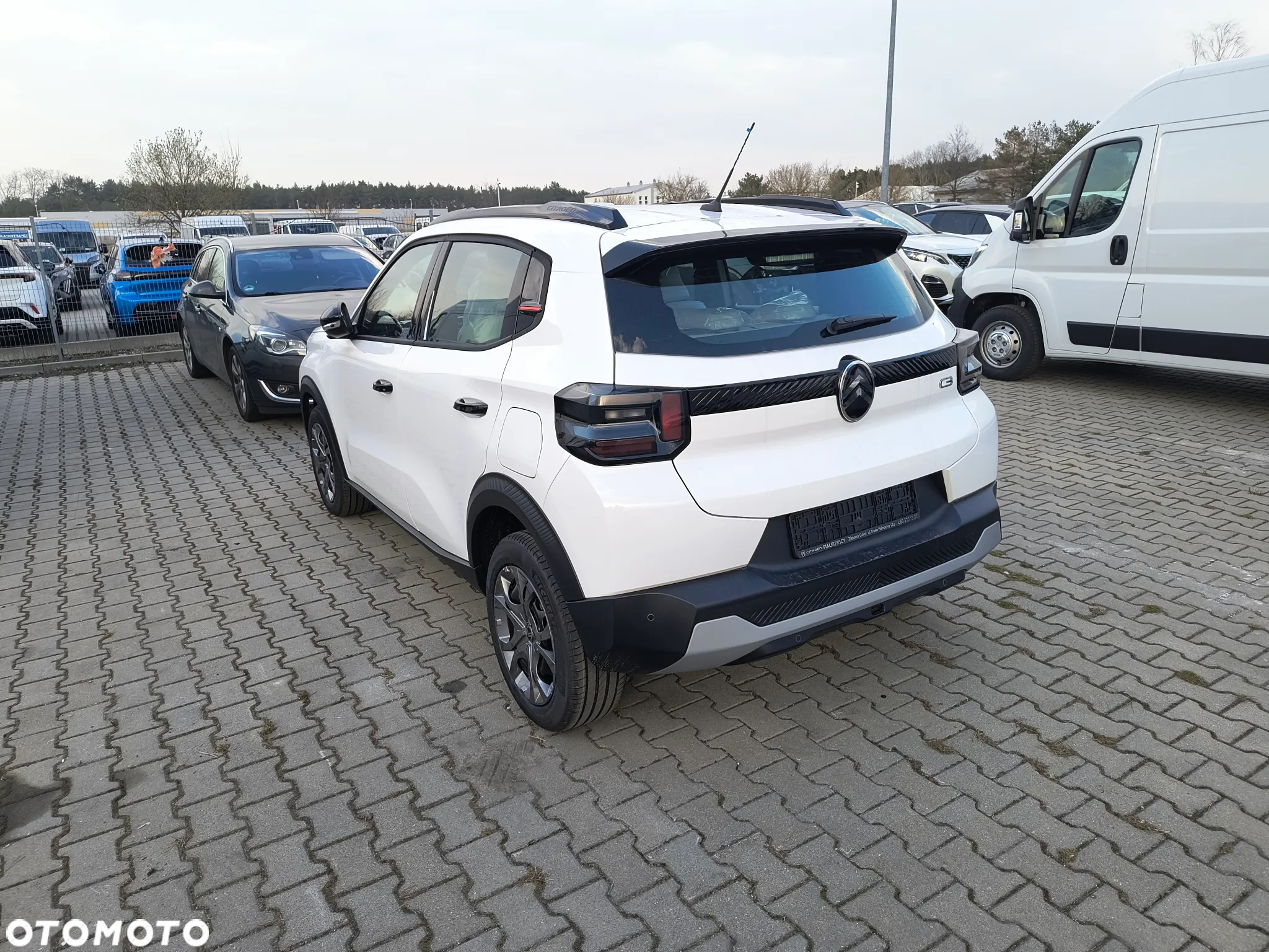 Citroën C3 1.2 T Plus - 4
