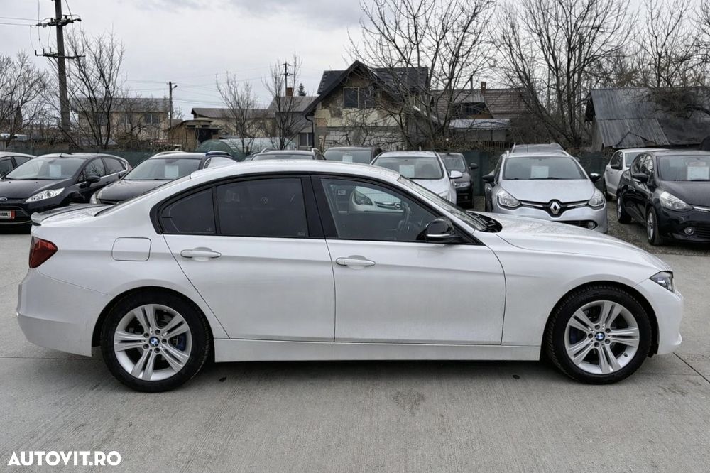 BMW Seria 3 320d Efficient Dynamic Edition Sport-Aut. Sport Line - 9