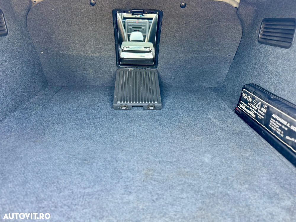 Audi A4 1.8 T multitronic - 6