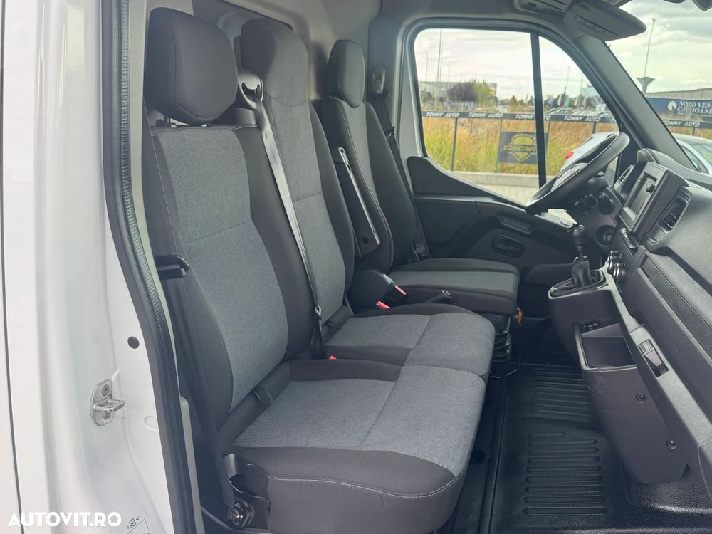 Renault Master L2H2 Grand Confort - 18