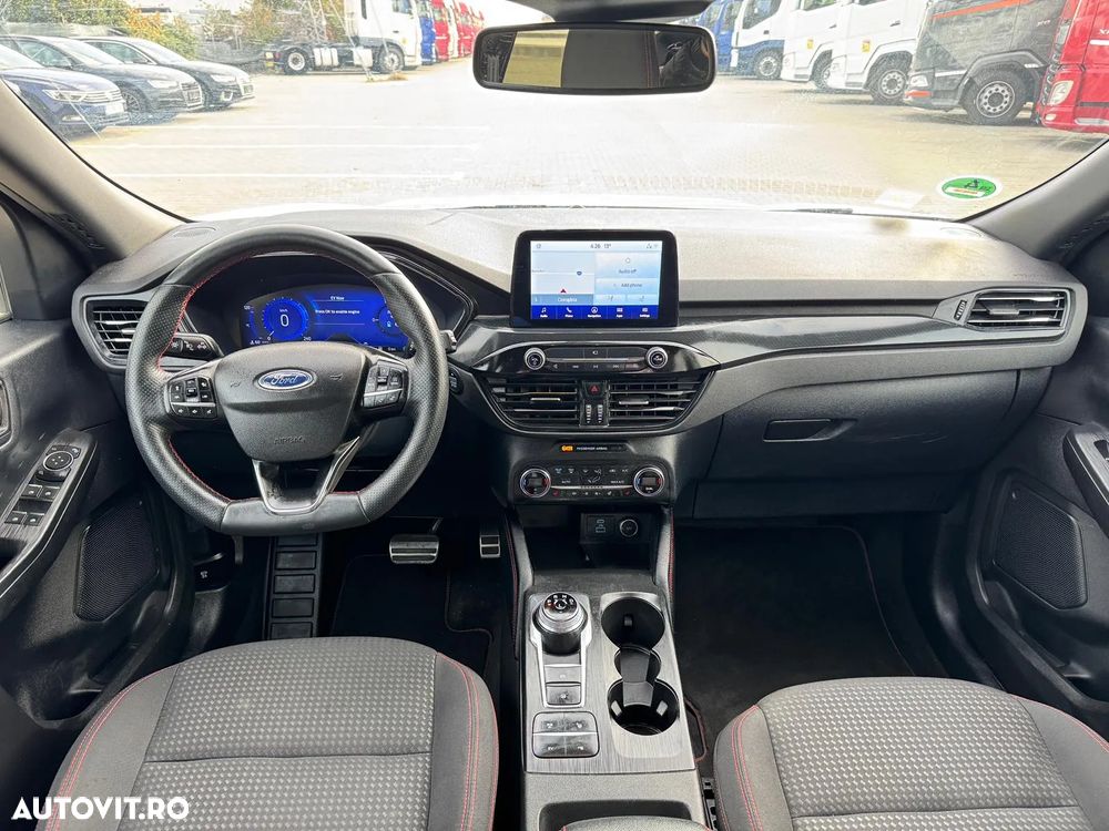 Ford Kuga 2.5 Duratec PHEV ST-LINE - 9
