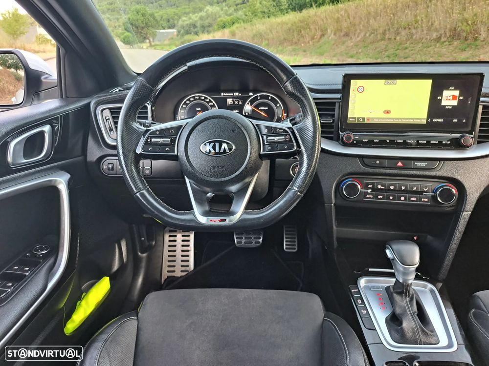 Kia ProCeed 1.6 CRDi GT Line+SRF 7DCT - 22